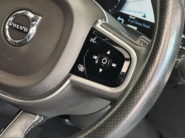Used Volvo XC60 2018 for sale - 76038830: Photo 19
