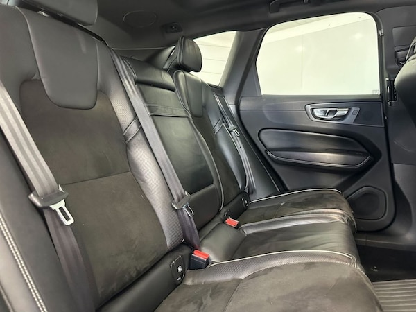 Used Volvo XC60 2018 for sale - 76038830: Photo 24