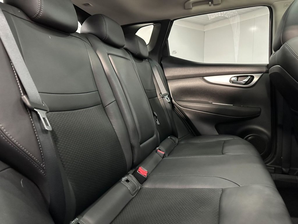Used Nissan Qashqai 2018 for sale - 76367916: Photo 21