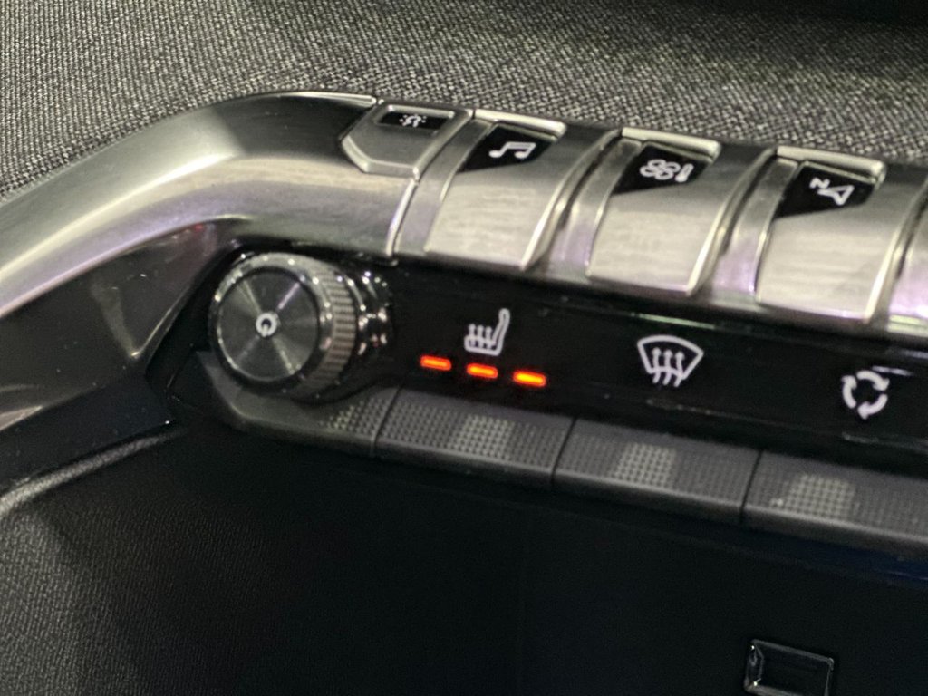 Used Peugeot 5008 2018 for sale - 77991393: Photo 30