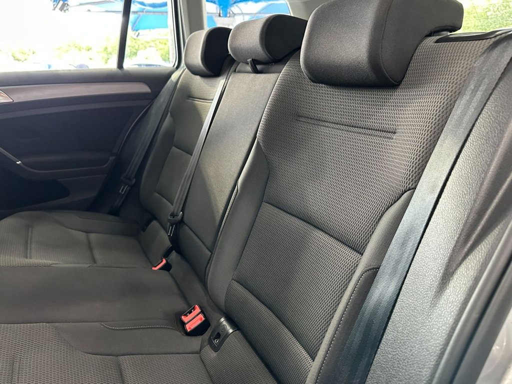 Used Volkswagen Golf 2015 for sale - 76038743: Photo 21