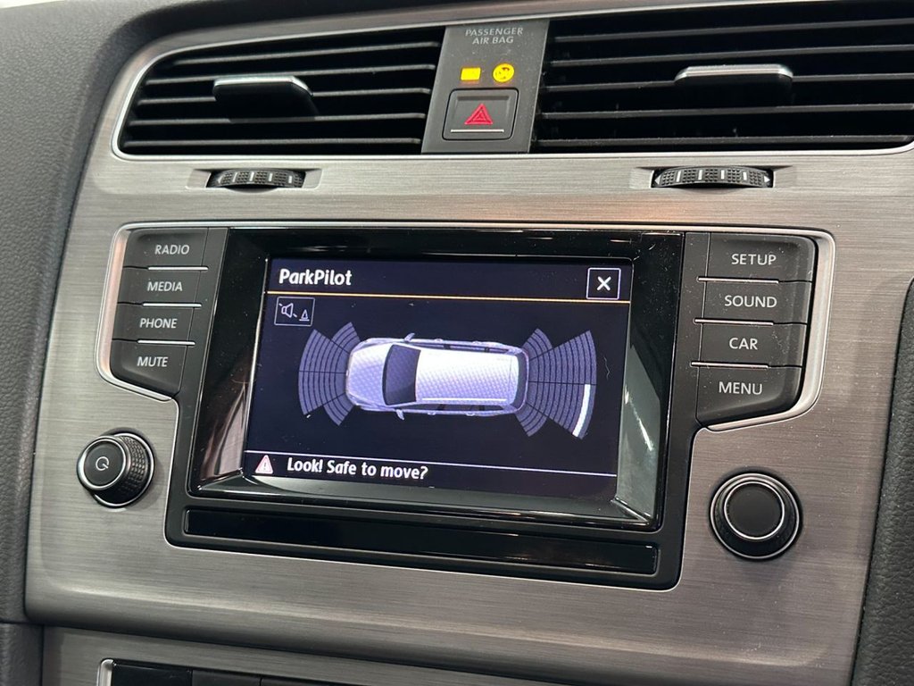 Used Volkswagen Golf 2015 for sale - 76038743: Photo 28