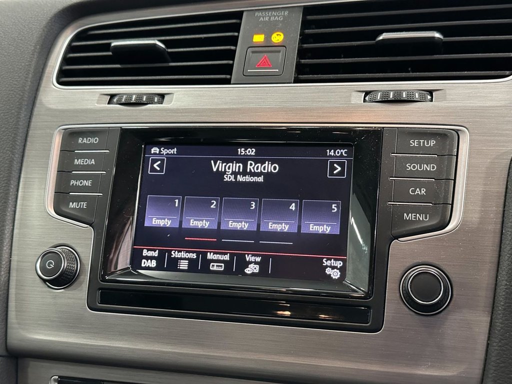 Used Volkswagen Golf 2015 for sale - 76038743: Photo 29