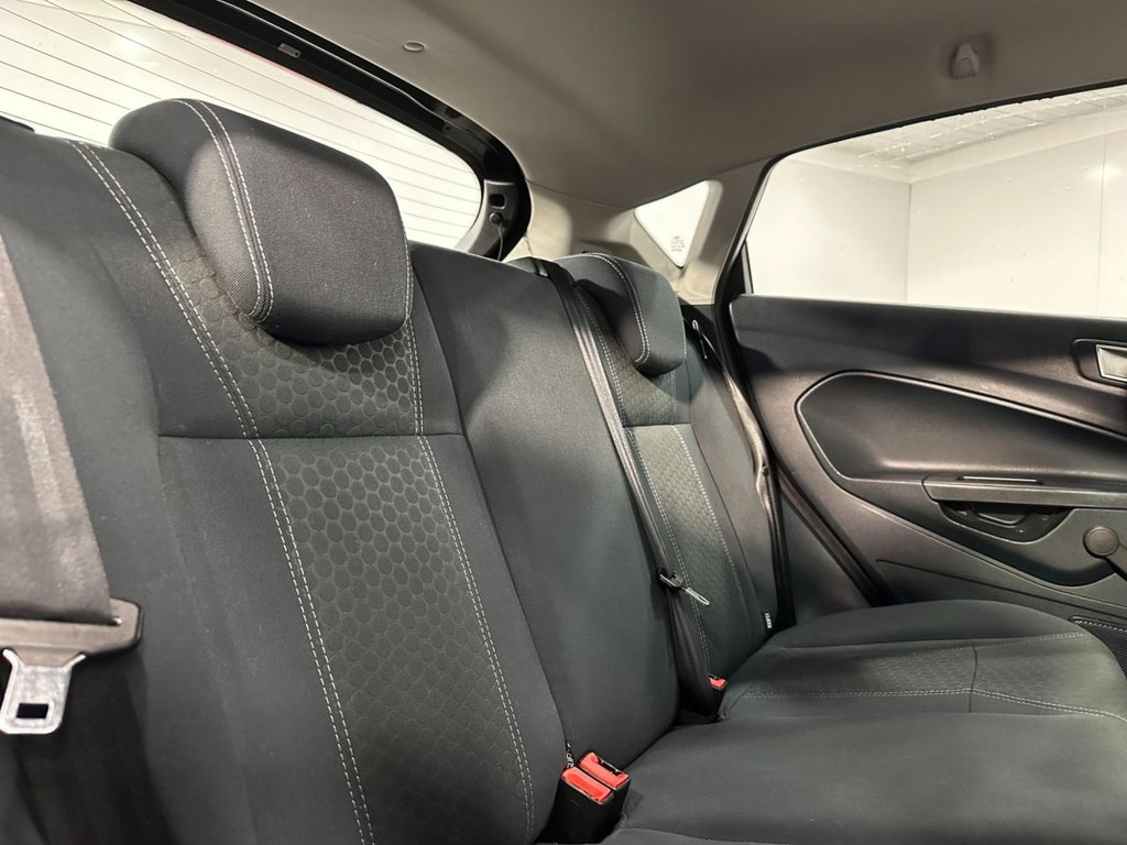 Used Ford Fiesta 2012 for sale - 76510113: Photo 15