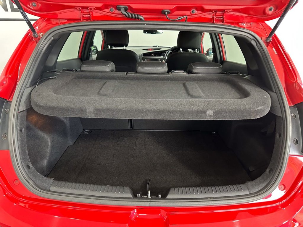 Used Kia Ceed 2017 for sale - 76356555: Photo 34