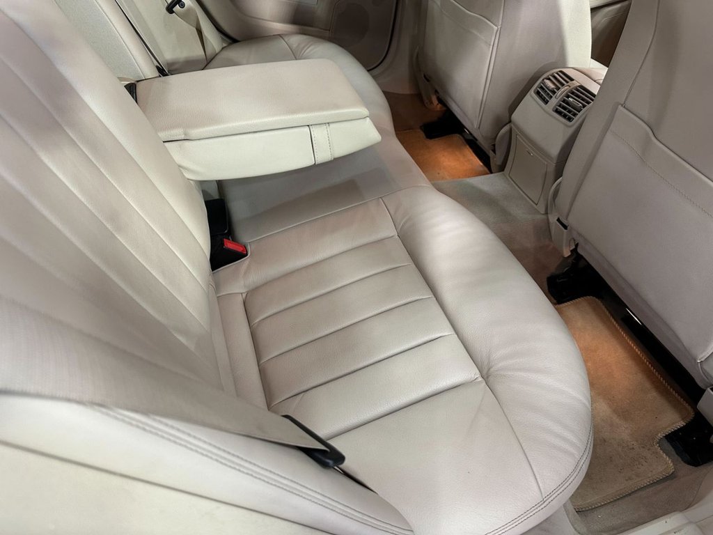 Used Mercedes-Benz E Class 2015 for sale - 77250772: Photo 22