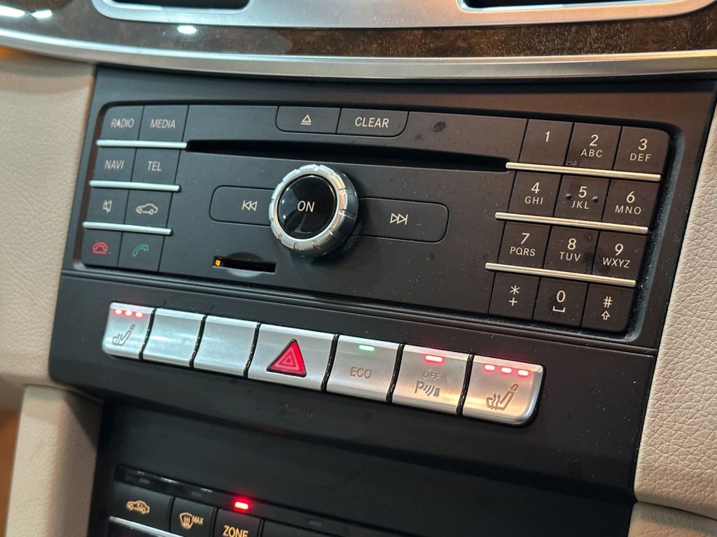 Used Mercedes-Benz E Class 2015 for sale - 77250772: Photo 30