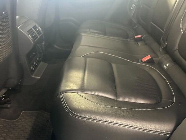 Used Jaguar F-Pace 2017 for sale - 76039224: Photo 18