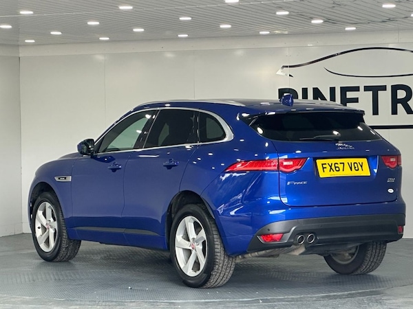 Used Jaguar F-Pace 2017 for sale - 76039224: Photo 8