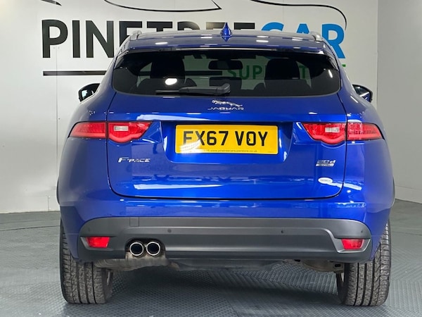 Used Jaguar F-Pace 2017 for sale - 76039224: Photo 9