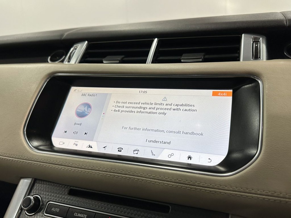 Used Land Rover Range Rover Sport 2017 for sale - 77594412: Photo 35