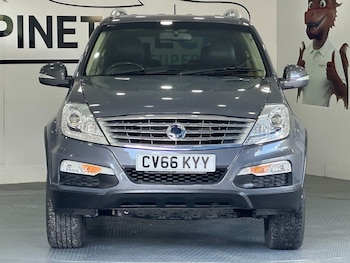 Used Ssangyong Rexton 2016 for sale - 78863449: Photo