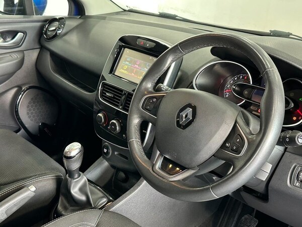 Used Renault Clio 2017 for sale - 76038856: Photo 17