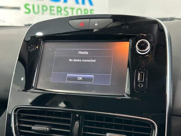 Used Renault Clio 2017 for sale - 76038856: Photo 28
