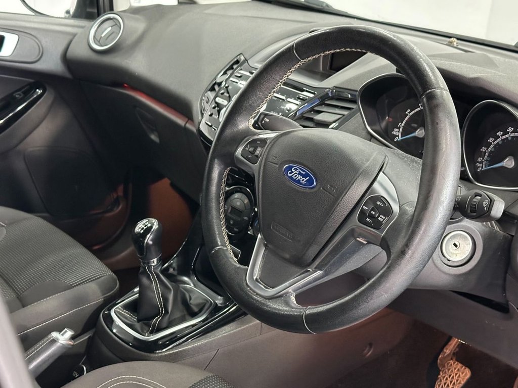 Used Ford Fiesta 2016 for sale - 76303884: Photo 16