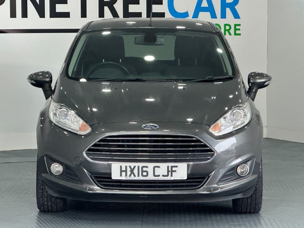 Used Ford Fiesta 2016 for sale - 76303884: Photo 2