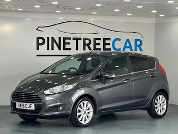 Used Ford Fiesta 2016 for sale - 76303884: Photo