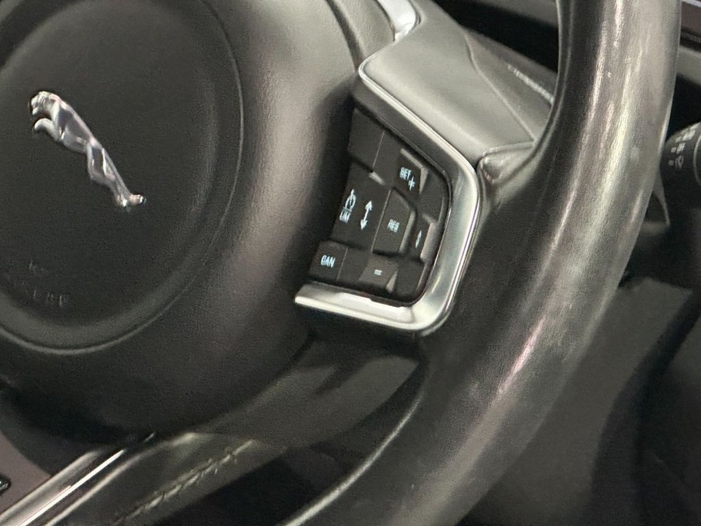 Used Jaguar E-Pace 2019 for sale - 76711112: Photo 16