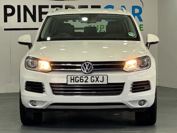 Used Volkswagen Touareg 2012 for sale - 76826526: Photo