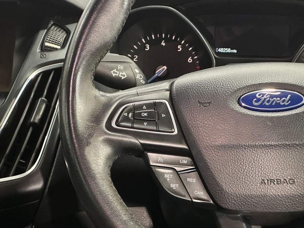 Used Ford Focus 2015 for sale - 76470164: Photo 22