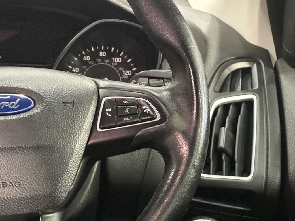 Used Ford Focus 2015 for sale - 76470164: Photo 24