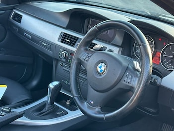 Used BMW 3 Series 2009 for sale - 77089214: Photo