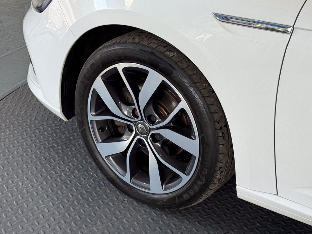 Used Renault Megane 2017 for sale - 76039275: Photo 12