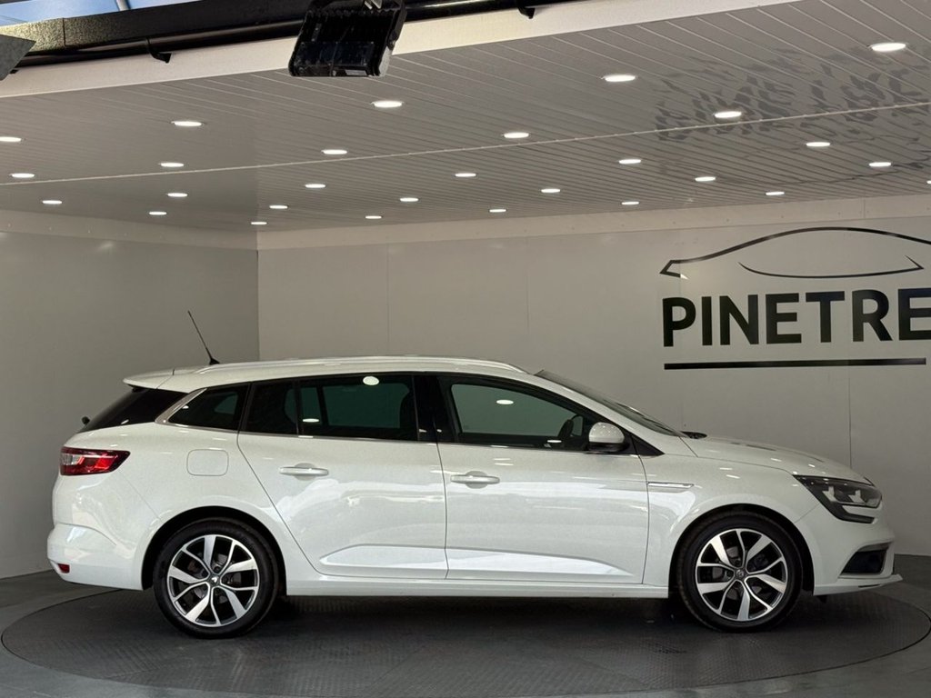 Used Renault Megane 2017 for sale - 76039275: Photo 6