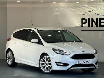 Used Ford Focus 2015 for sale - 76039015: Photo