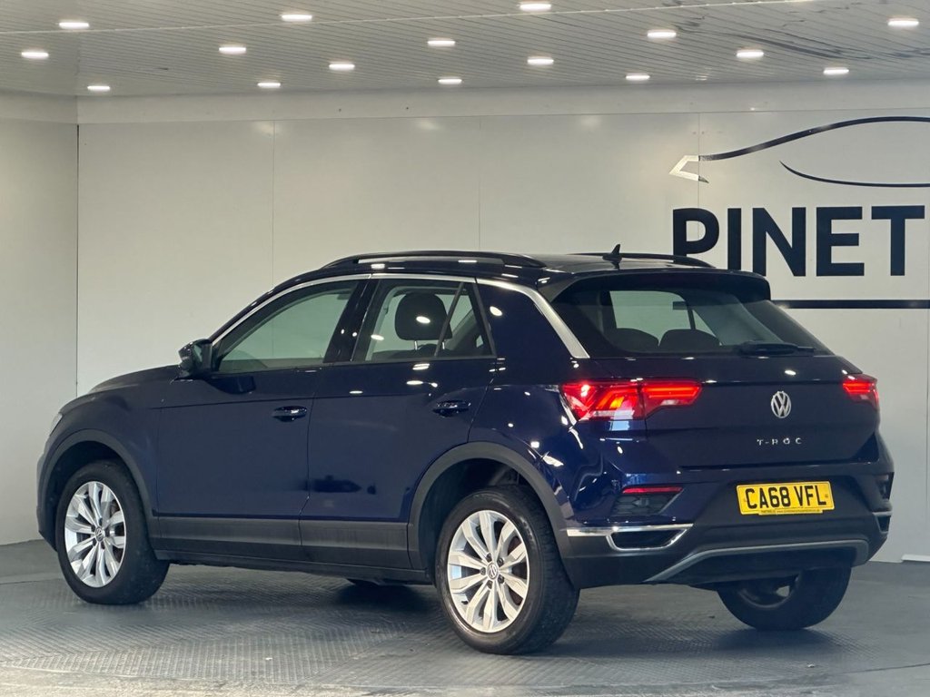 Used Volkswagen T-Roc 2018 for sale - 77668857: Photo 12