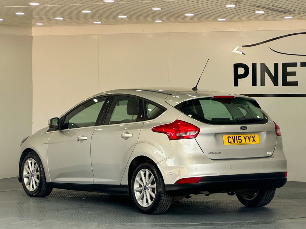 Used Ford Focus 2015 for sale - 76038950: Photo 13