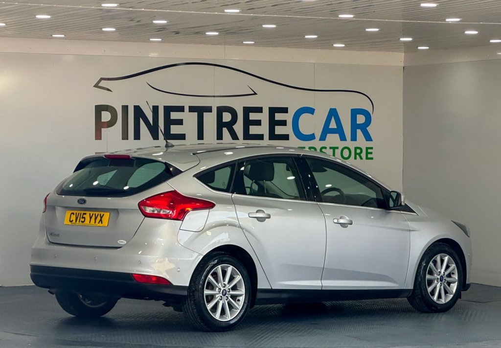 Used Ford Focus 2015 for sale - 76038950: Photo 15