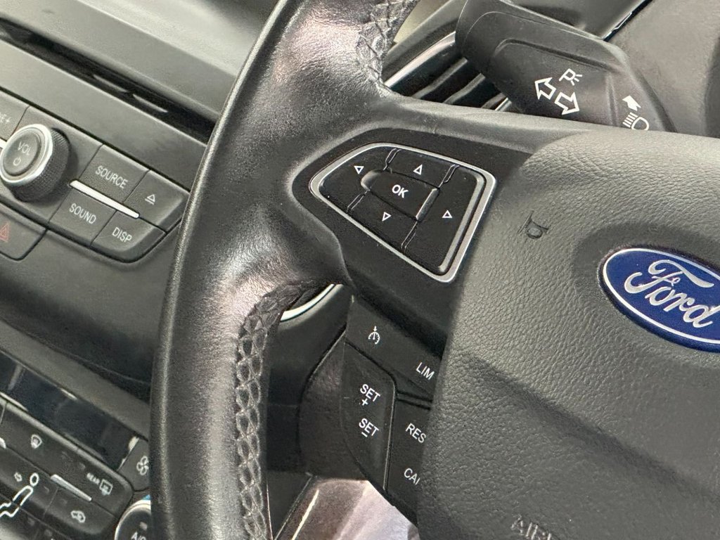 Used Ford Focus 2015 for sale - 76038950: Photo 17