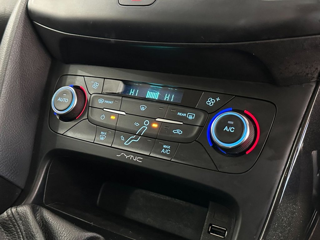 Used Ford Focus 2015 for sale - 76038950: Photo 30