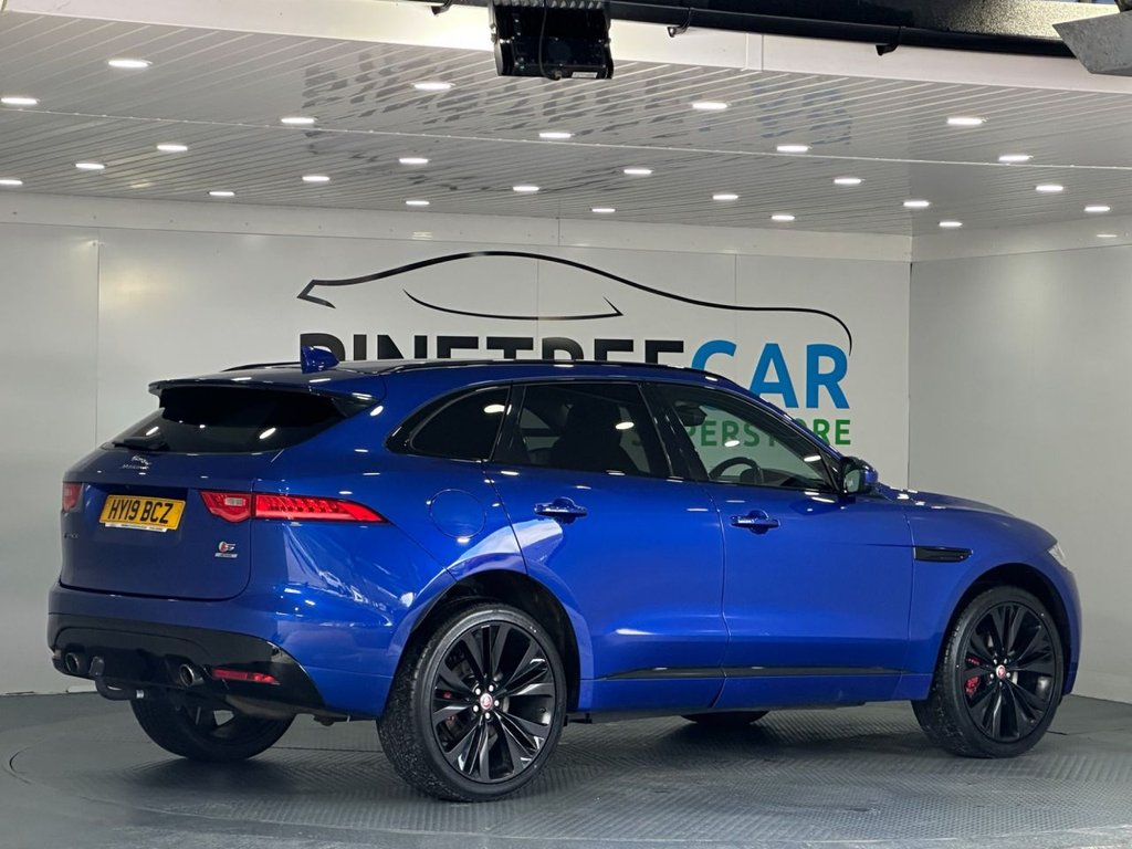 Used Jaguar F-Pace 2019 for sale - 77673619: Photo 10