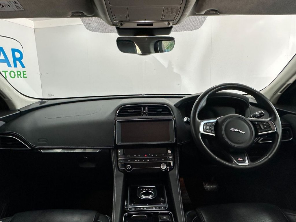 Used Jaguar F-Pace 2019 for sale - 77673619: Photo 24