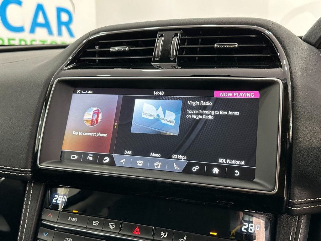 Used Jaguar F-Pace 2019 for sale - 77673619: Photo 32