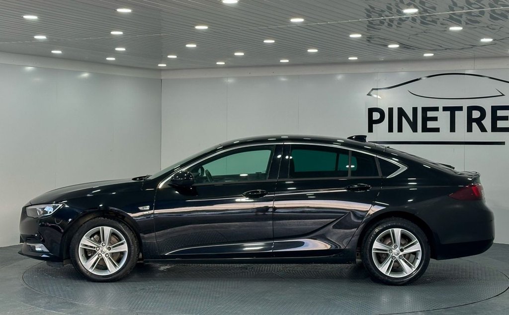 Used Vauxhall Insignia 2018 for sale - 76318736: Photo 5