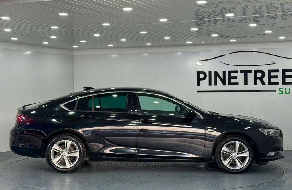 Used Vauxhall Insignia 2018 for sale - 76318736: Photo 6