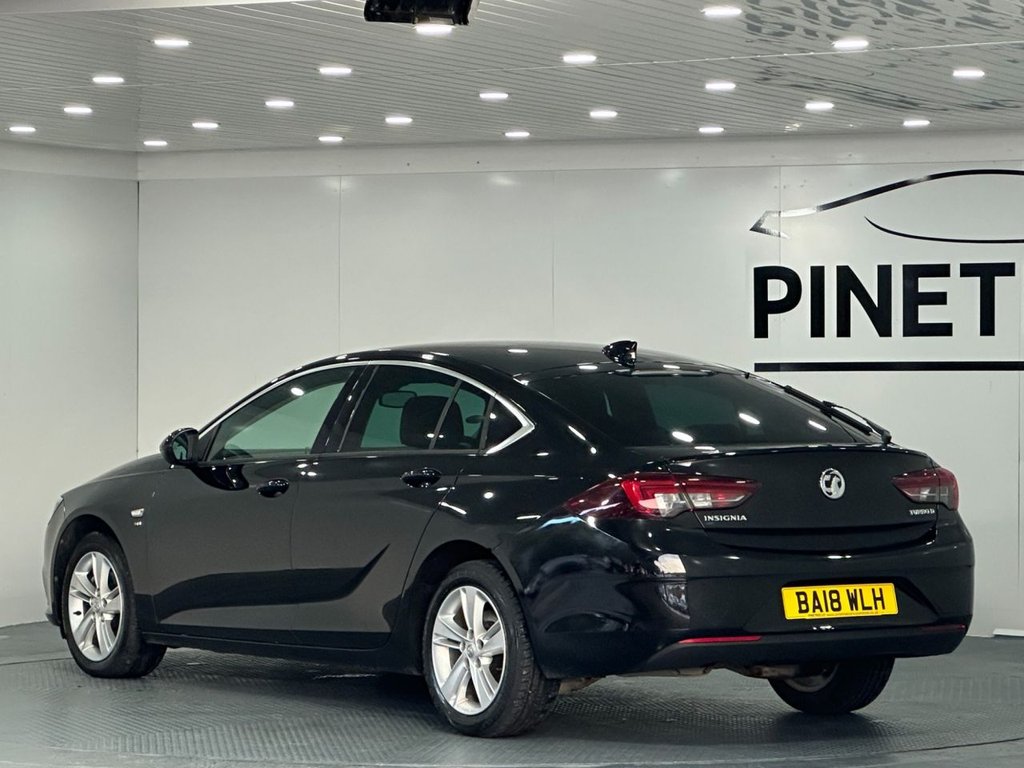 Used Vauxhall Insignia 2018 for sale - 76318736: Photo 8