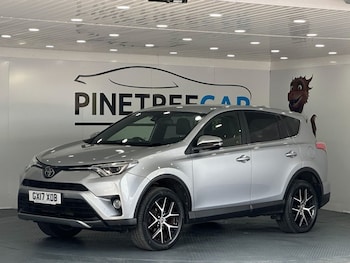 Used Toyota RAV4 2017 for sale - 78785893: Photo