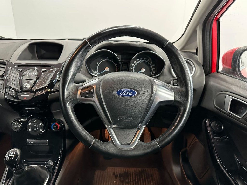 Used Ford Fiesta 2015 for sale - 76417604: Photo 25
