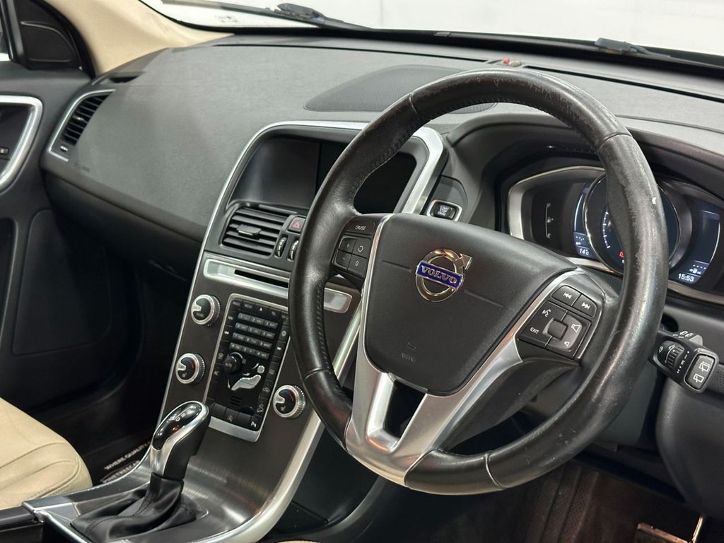 Used Volvo XC60 2015 for sale - 78068768: Photo 12