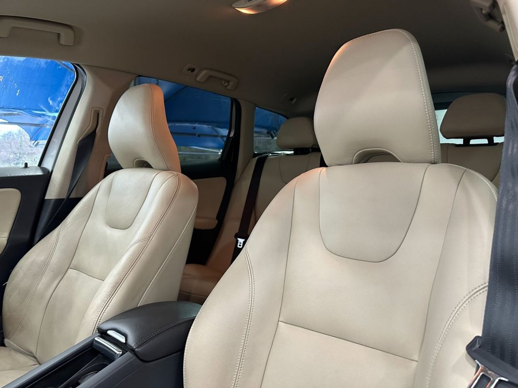 Used Volvo XC60 2015 for sale - 78068768: Photo 20