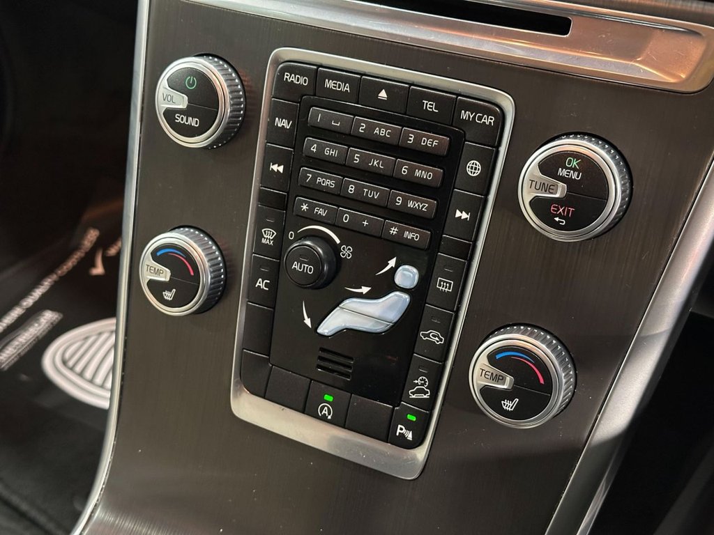 Used Volvo XC60 2015 for sale - 78068768: Photo 26