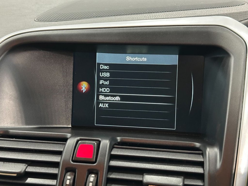 Used Volvo XC60 2015 for sale - 78068768: Photo 30