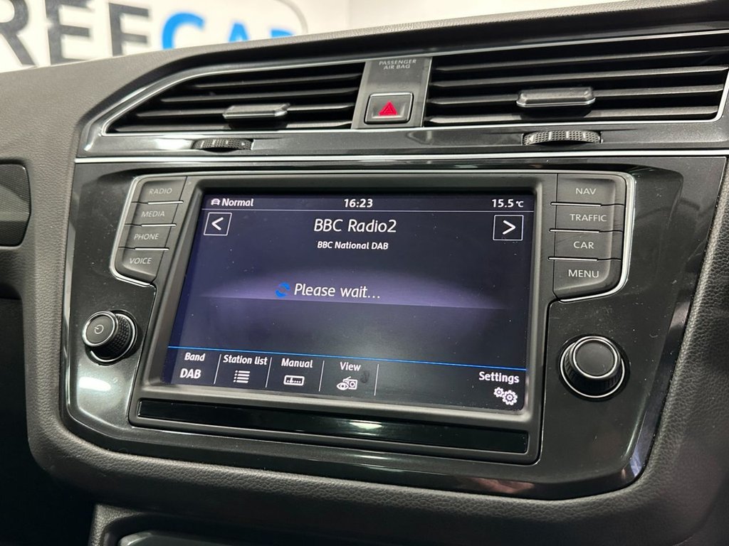 Used Volkswagen Tiguan 2017 for sale - 76148226: Photo 35