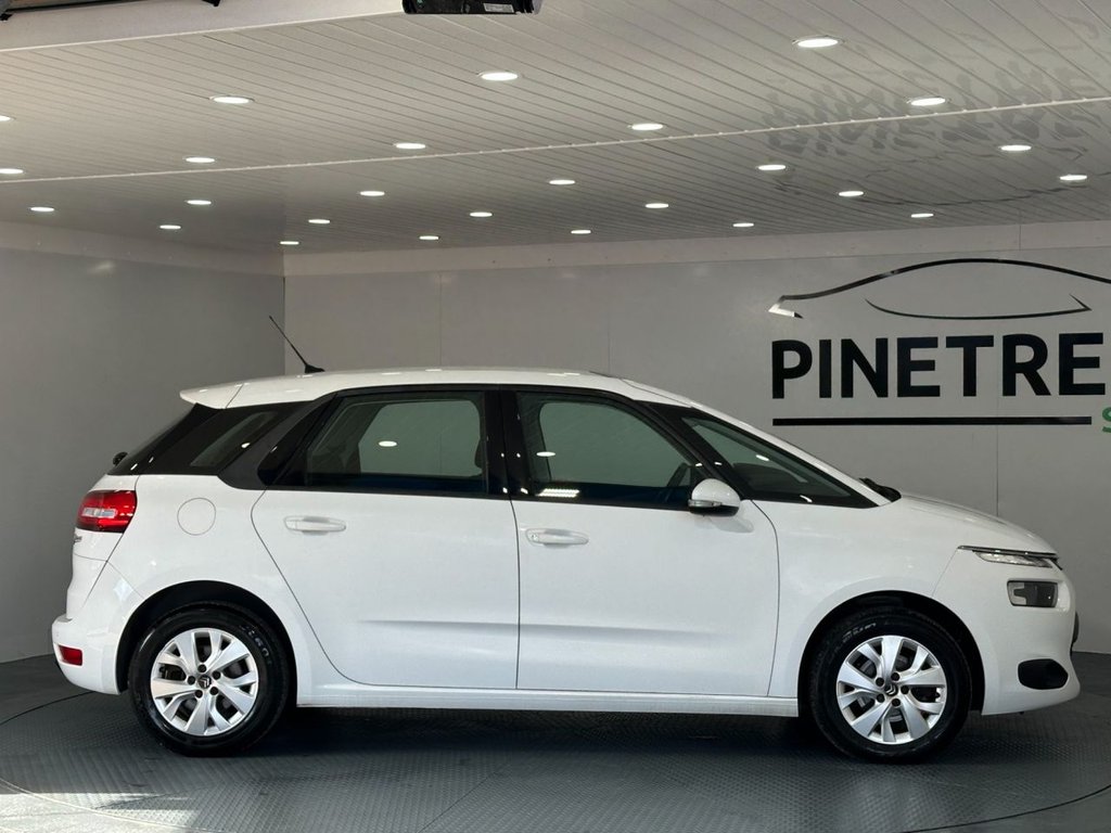 Used Citroen C4 Picasso 2016 for sale - 76279787: Photo 6