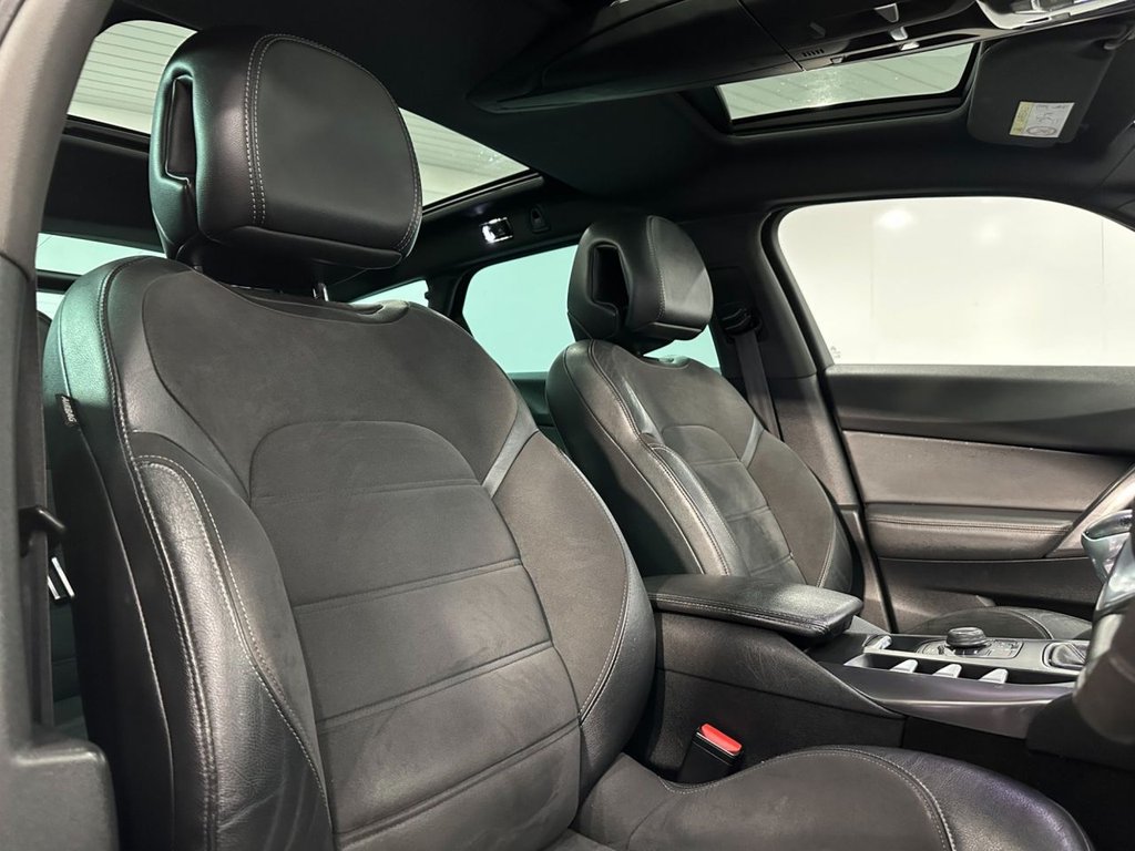 Used Citroen DS5 2014 for sale - 76203401: Photo 19