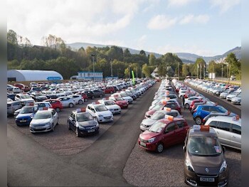 Used Peugeot 2008 2015 for sale - 77850171: Photo